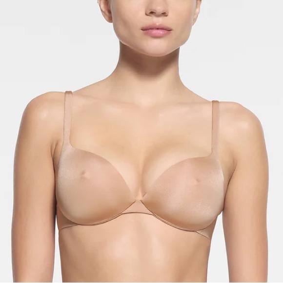 Skims Ultimate Bra Push-up Nipple Bra - Picture 3 of 4